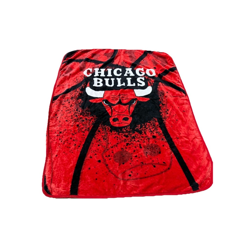 BULLS CHICAGO NBA BASKETBALL GAME SPORTS FAN TWIN 60x80 in SOFT THROW BLANKET